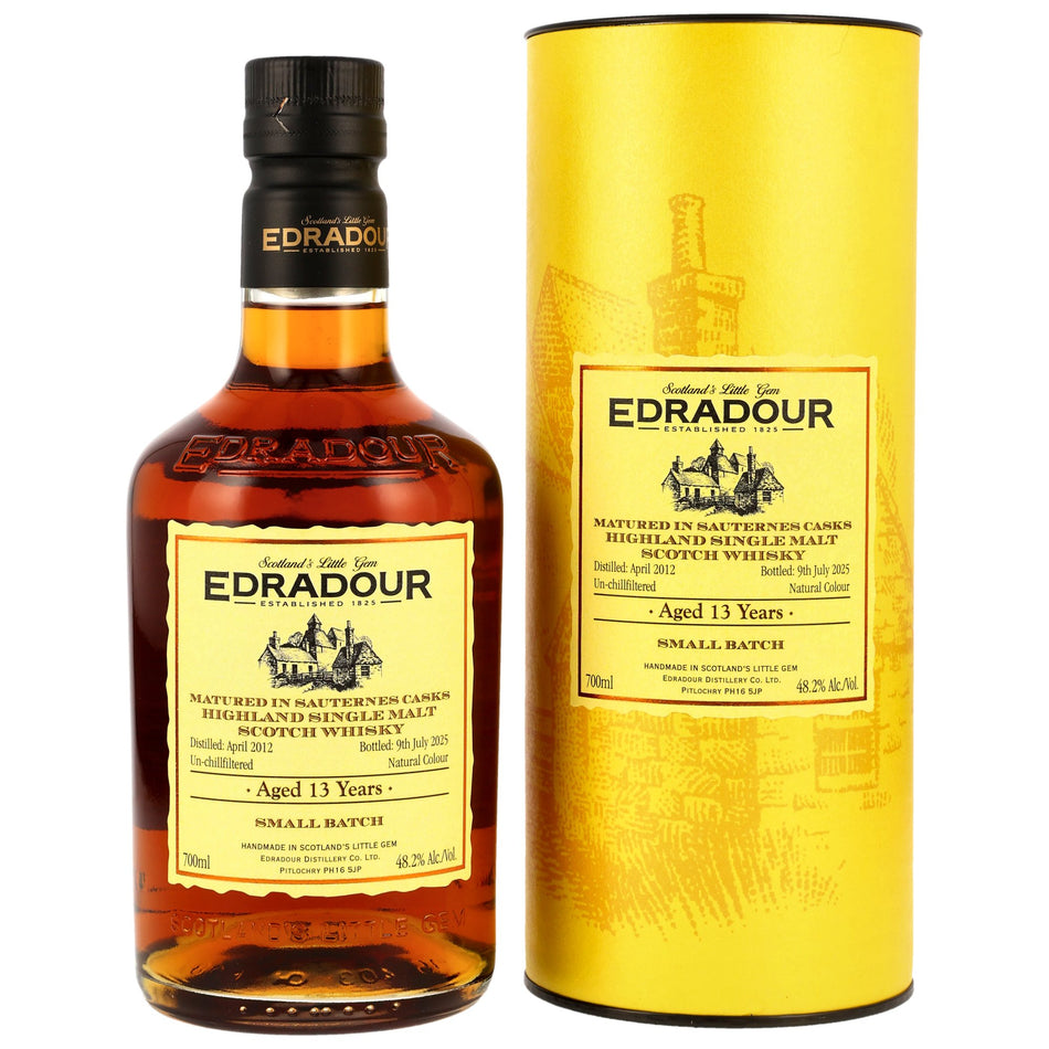 Vorderseite der Whiskyflasche und Verpackung des Edradour Sauternes Casks 13 Jahre 2012/2025