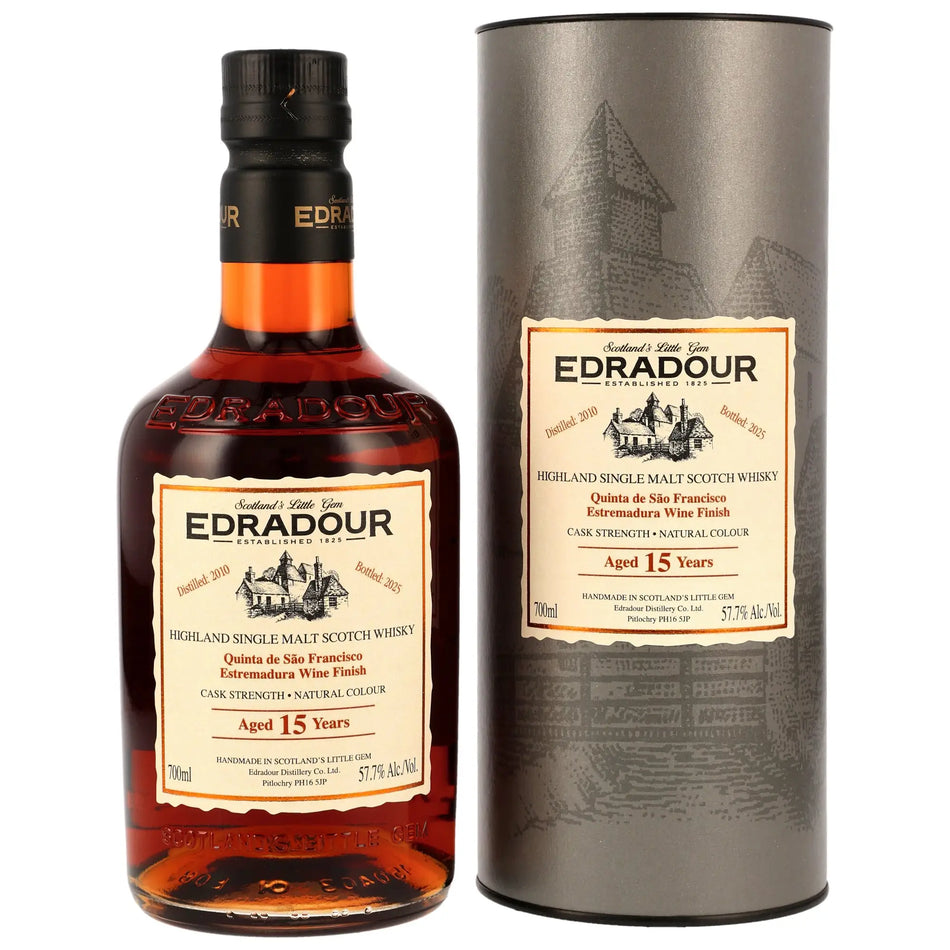 Vorderseite der Whiskyflasche und Verpackung von Edradour Estremadura 15 Jahre 2010/2025