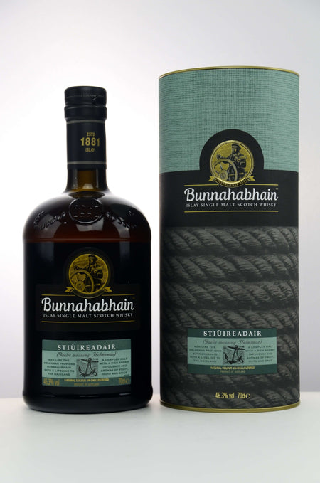 Bunnahabhain Stiùireadair Islay Single Malt Scotch Whisky
